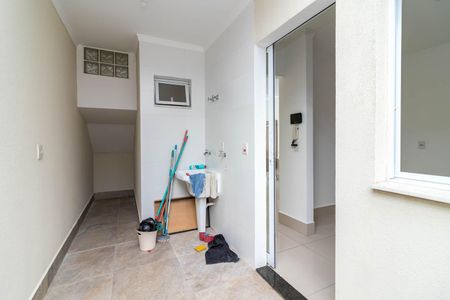 Casa de condomínio para alugar com 66m², 3 quartos e 2 vagas Casa de condomínio para alugar com 66m², 3 quartos e 2 vagasÁrea de Serviço