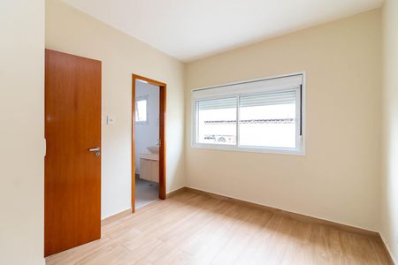 Casa de condomínio para alugar com 66m², 3 quartos e 2 vagas Casa de condomínio para alugar com 66m², 3 quartos e 2 vagasSuíte