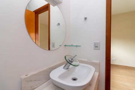 Casa de condomínio para alugar com 66m², 3 quartos e 2 vagas Casa de condomínio para alugar com 66m², 3 quartos e 2 vagasBanheiro da Suíte