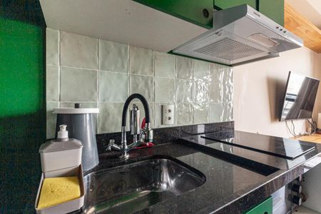 Cozinha de kitnet/studio para alugar com 1 quarto, 25m² em Centro Histórico de São Paulo, São Paulo