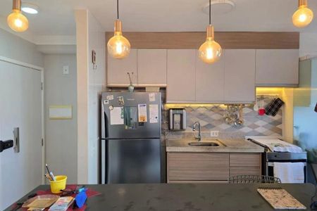 Apartamento à venda com 58m², 2 quartos e 1 vaga