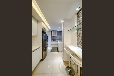 Apartamento à venda com 110m², 3 quartos e 2 vagas Apartamento à venda com 110m², 3 quartos e 2 vagasCozinha