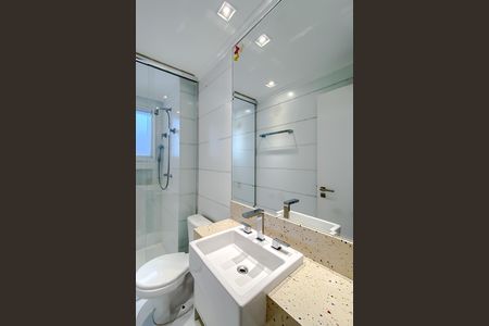 Apartamento à venda com 110m², 3 quartos e 2 vagas Apartamento à venda com 110m², 3 quartos e 2 vagasBanheiro da Suíte