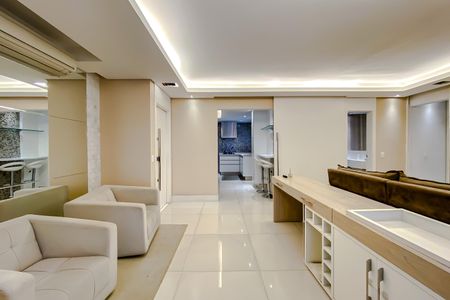Apartamento à venda com 110m², 3 quartos e 2 vagas Apartamento à venda com 110m², 3 quartos e 2 vagasSala