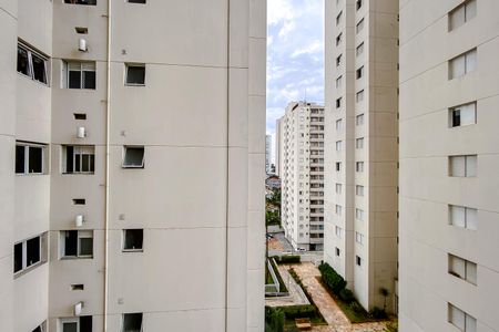 Apartamento à venda com 110m², 3 quartos e 2 vagas Apartamento à venda com 110m², 3 quartos e 2 vagasVista da Suíte 2