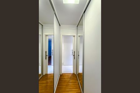 Apartamento à venda com 110m², 3 quartos e 2 vagas Apartamento à venda com 110m², 3 quartos e 2 vagasQuarto 3 - Suíte
