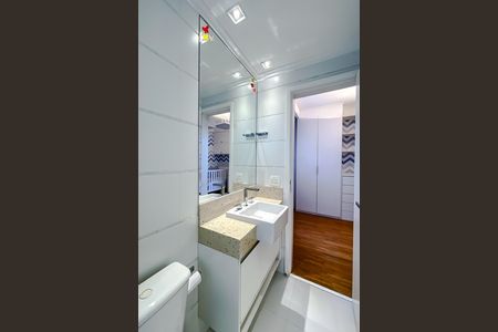 Apartamento à venda com 110m², 3 quartos e 2 vagas Apartamento à venda com 110m², 3 quartos e 2 vagasBanheiro da Suíte