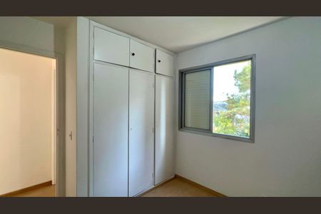 Quarto 2 de apartamento para alugar com 2 quartos, 67m² em Jardim das Bandeiras, São Paulo