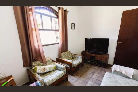 Casa à venda com 8 quartos, 554m² em Vila Ipojuca, São Paulo