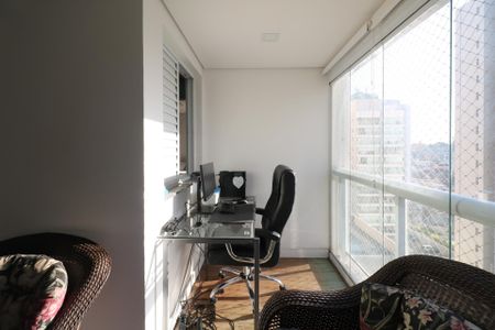Apartamento à venda com 79m², 2 quartos e 2 vagas Apartamento à venda com 79m², 2 quartos e 2 vagasVaranda Gourmet
