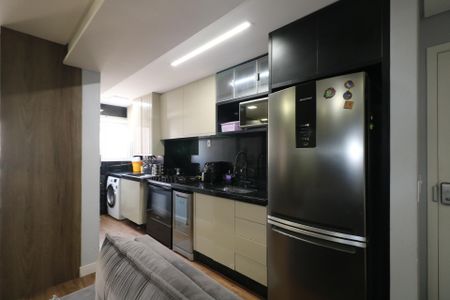 Apartamento à venda com 79m², 2 quartos e 2 vagas Apartamento à venda com 79m², 2 quartos e 2 vagasCozinha e Área de Serviço