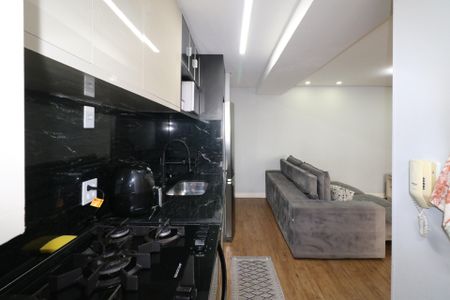 Apartamento à venda com 79m², 2 quartos e 2 vagas Apartamento à venda com 79m², 2 quartos e 2 vagasCozinha e Área de Serviço