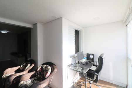 Apartamento à venda com 79m², 2 quartos e 2 vagas Apartamento à venda com 79m², 2 quartos e 2 vagasVaranda Gourmet