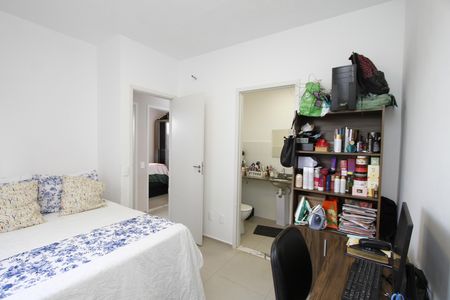 Apartamento à venda com 106m², 3 quartos e 1 vagaQuarto 2 - Suíte