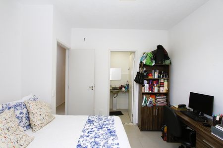 Apartamento à venda com 106m², 3 quartos e 1 vagaQuarto 2 - Suíte