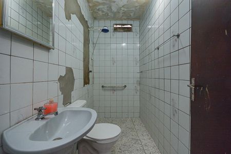 Banheiro 1 de casa à venda com 5 quartos, 340m² em Jardim Alpino, São Paulo