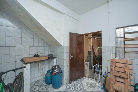 Casa à venda com 340m², 5 quartos e 2 vagas Casa à venda com 340m², 5 quartos e 2 vagasQuarto de Serviço