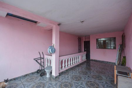 Sacada de casa à venda com 5 quartos, 340m² em Jardim Alpino, São Paulo