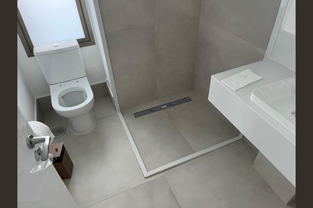 Apartamento à venda com 182m², 3 quartos e 3 vagas Apartamento à venda com 182m², 3 quartos e 3 vagasBanheiro 4