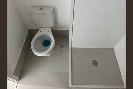 Apartamento à venda com 182m², 3 quartos e 3 vagas Apartamento à venda com 182m², 3 quartos e 3 vagasÁrea de Serviço