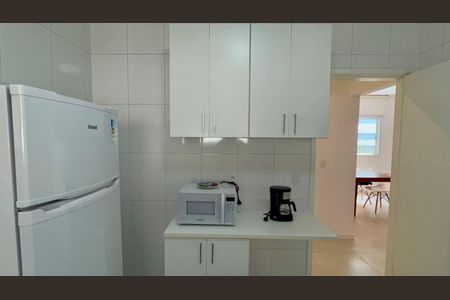 Apartamento para alugar com 71m², 2 quartos e 1 vaga Apartamento para alugar com 71m², 2 quartos e 1 vagaCozinha
