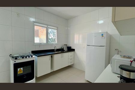 Apartamento para alugar com 71m², 2 quartos e 1 vaga Apartamento para alugar com 71m², 2 quartos e 1 vagaCozinha