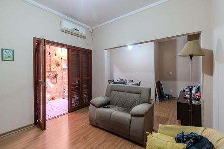 Apartamento à venda com 2 quartos, 61m² em Medianeira, Porto Alegre