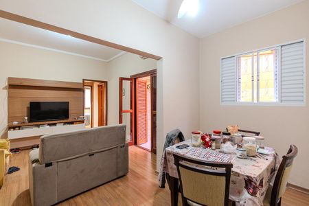 Sala de apartamento à venda com 2 quartos, 61m² em Medianeira, Porto Alegre