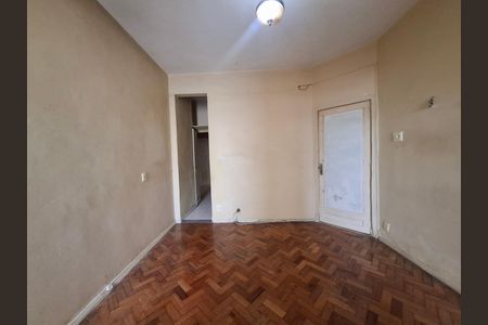 Apartamento à venda com 40m², 1 quarto e sem vaga Apartamento à venda com 40m², 1 quarto e sem vagaSala