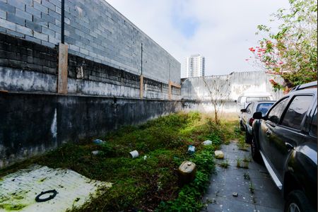 Casa para alugar com 540m², 3 quartos e 20 vagasQuintal