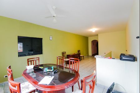 Sala de casa para alugar com 3 quartos, 540m² em Vila Sao Joao, Guarulhos