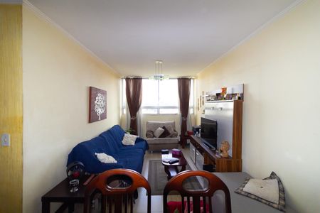 Apartamento à venda com 74m², 3 quartos e 1 vagaSala