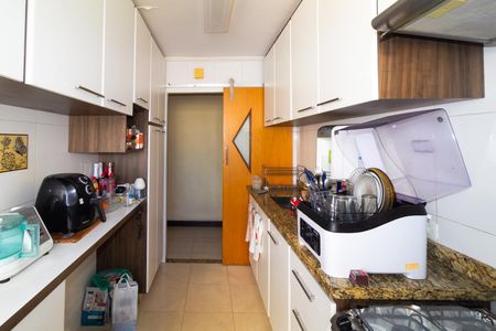 Apartamento à venda com 74m², 3 quartos e 1 vagaCozinha