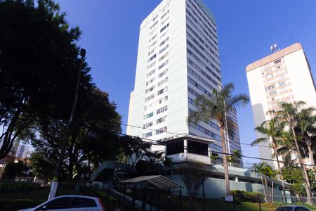 Fachada de apartamento à venda com 3 quartos, 74m² em Vila Independencia, São Paulo