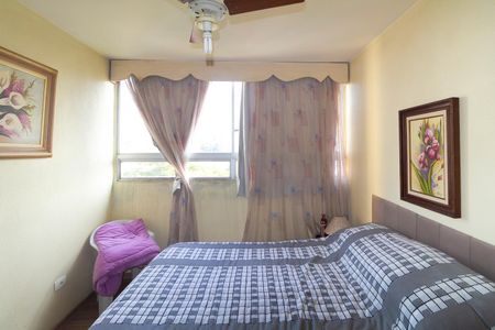Apartamento à venda com 74m², 3 quartos e 1 vagaQuarto 2