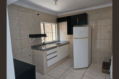 Casa para alugar com 50m², 2 quartos e sem vaga