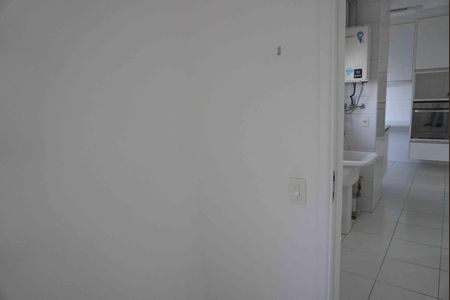 Área de Serviço de apartamento para alugar com 2 quartos, 144m² em Alphaville, Santana de Parnaíba