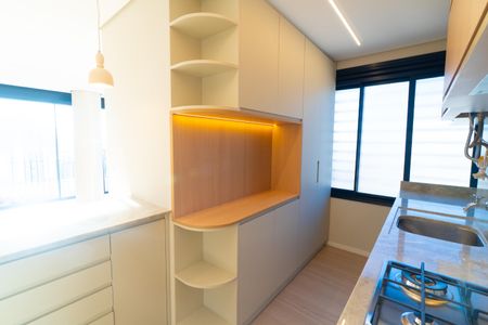Apartamento para alugar com 88m², 2 quartos e 1 vaga Apartamento para alugar com 88m², 2 quartos e 1 vagaCozinha e Área de Serviço