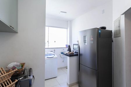 Cozinha e Área de Serviço de apartamento para alugar com 3 quartos, 80m² em Manacás, Belo Horizonte