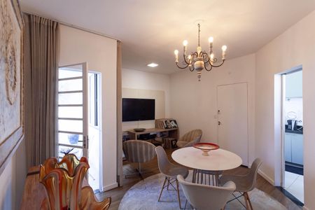 Apartamento para alugar com 80m², 3 quartos e 1 vaga Apartamento para alugar com 80m², 3 quartos e 1 vagaSala