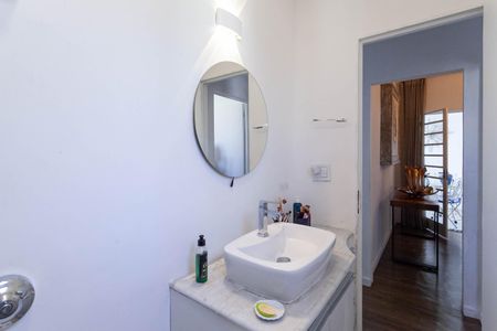 Apartamento para alugar com 80m², 3 quartos e 1 vaga Apartamento para alugar com 80m², 3 quartos e 1 vagaBanheiro social