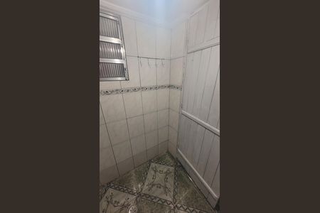 Casa para alugar com 80m², 3 quartos e sem vaga Casa para alugar com 80m², 3 quartos e sem vagaBanheiro