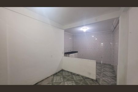 Sala de casa para alugar com 3 quartos, 80m² em Parque dos Bancarios, São Paulo
