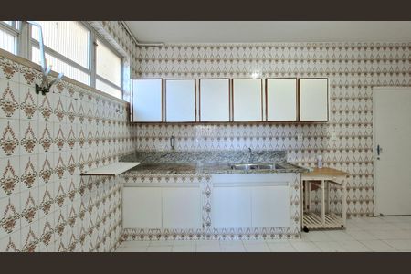 Cozinha de apartamento para alugar com 3 quartos, 148m² em Graça, Salvador