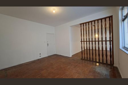 Apartamento para alugar com 148m², 3 quartos e sem vaga Apartamento para alugar com 148m², 3 quartos e sem vagaSala