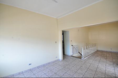 Casa para alugar com 120m², 2 quartos e sem vagaSala