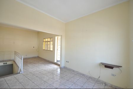 Casa para alugar com 2 quartos, 120m² em Jardim Maria Nazare, São Paulo