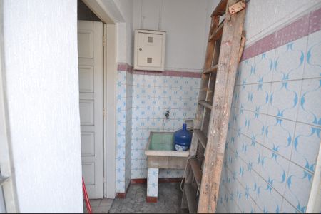 Casa para alugar com 120m², 2 quartos e sem vagaÁrea de Serviço