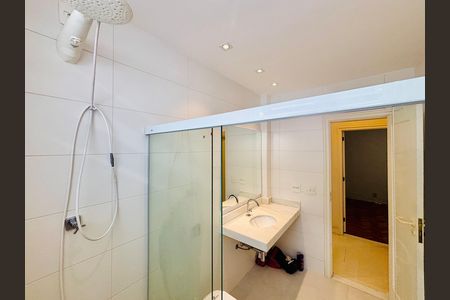 Apartamento para alugar com 98m², 2 quartos e sem vaga