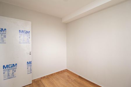 Quarto 2 de apartamento para alugar com 2 quartos, 32m² em Vila Palmeiras, São Paulo